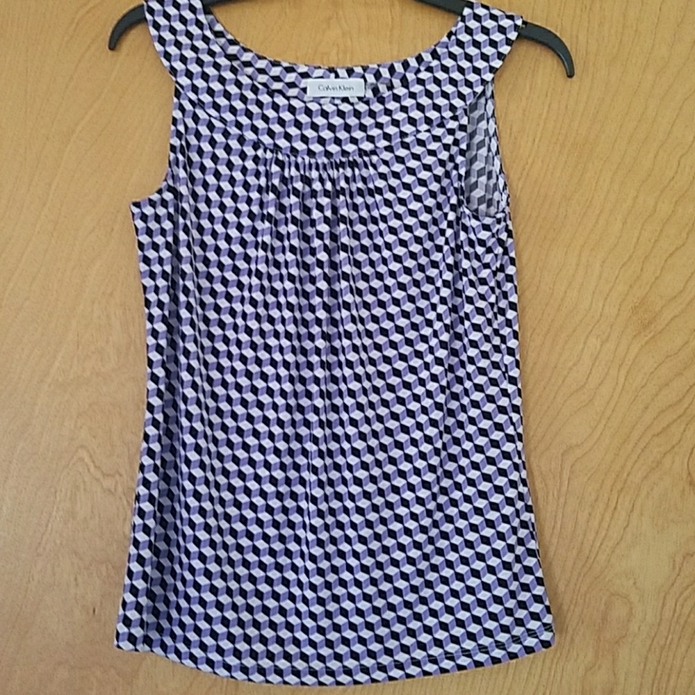 ❤5 for $10! Calvin Klein Sleeveless Blouse